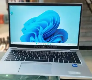 New Laptop HP EliteBook 840 G8 16GB Intel Core I5 SSD 512GB