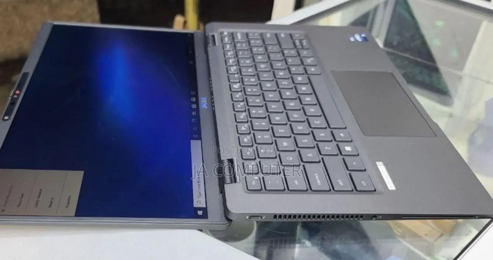 New Laptop Dell 16GB Intel Core I7 SSD 512GB