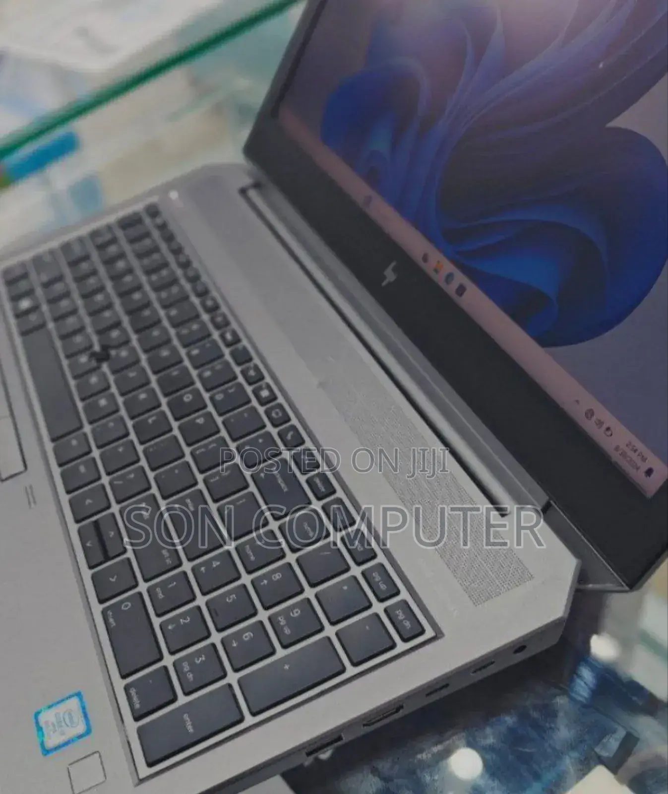 New Laptop HP ZBook 15 16GB Intel Core I7 SSD 512GB