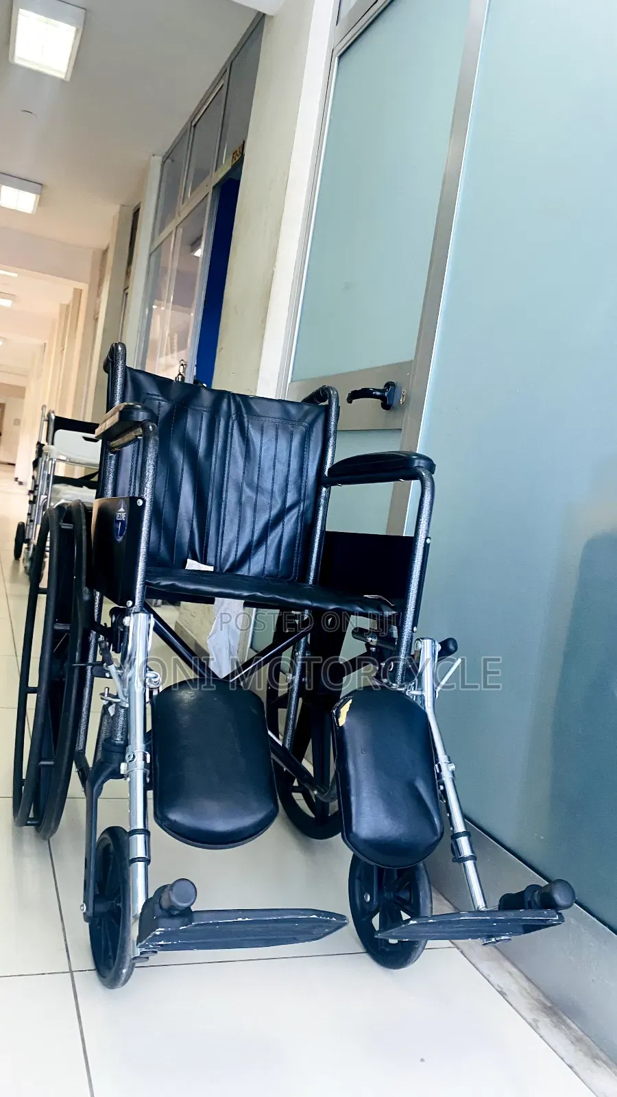 Wheelchair22wheelchair11 0wheelchair
