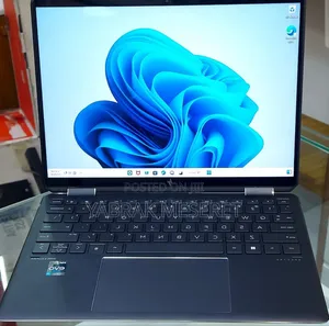 Photo - New Laptop HP Spectre 16GB Intel Core I7 SSD 1T