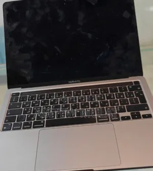 New Laptop Apple MacBook Pro 2022 M2 8GB Apple M2 SSD 256GB