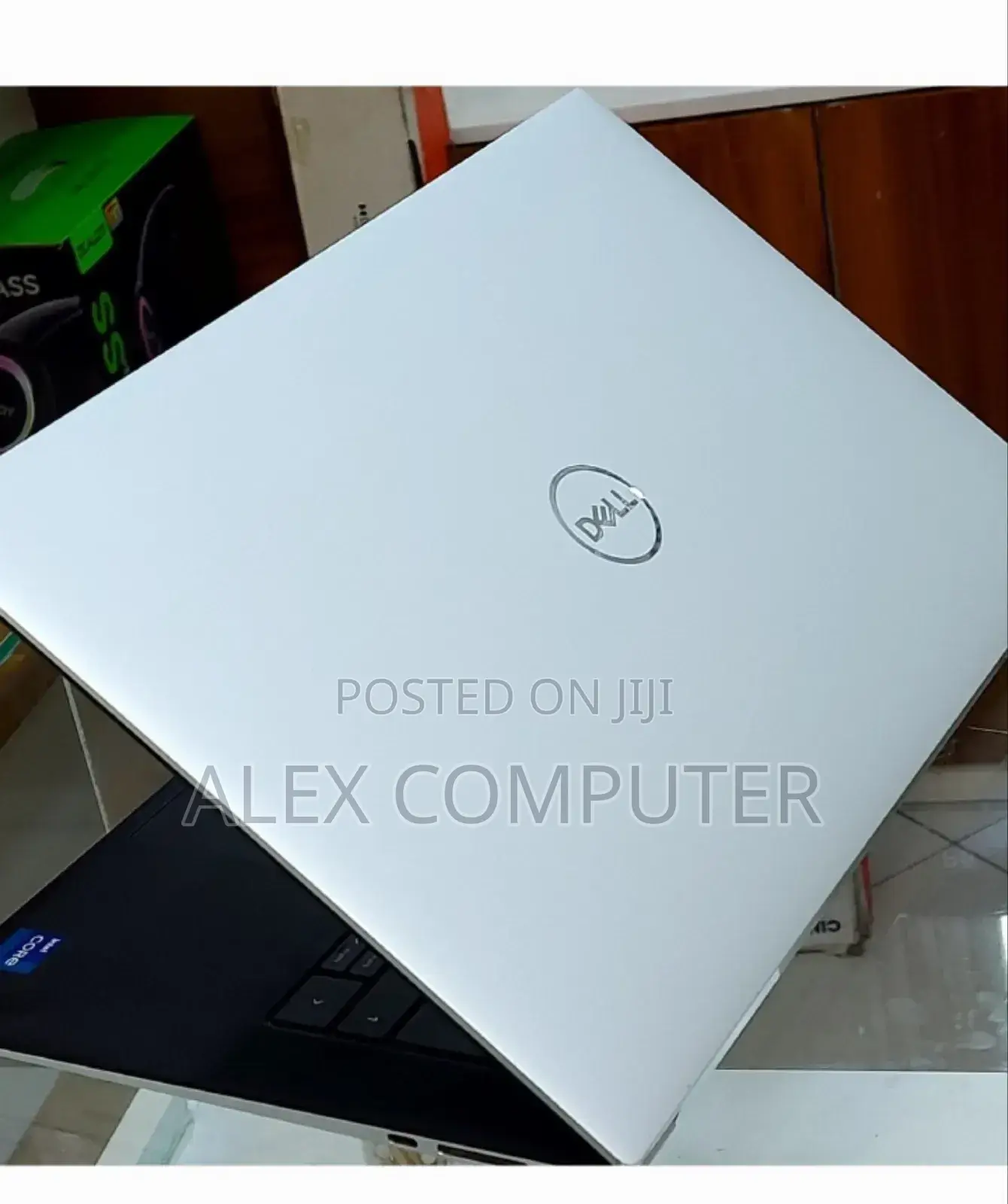 New Laptop Dell XPS 15 16GB Intel Core I7 SSD 512GB