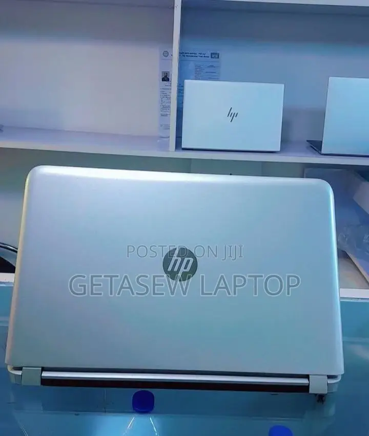 New Laptop HP Pavilion 15 8GB Intel Core I5 HDD 1T
