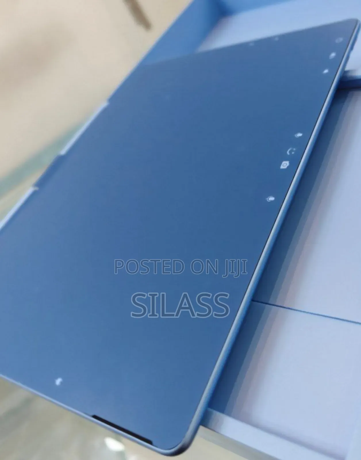 New Microsoft Surface Pro 11th Edition, a Copilot+ PC 16GB SSD 512GB