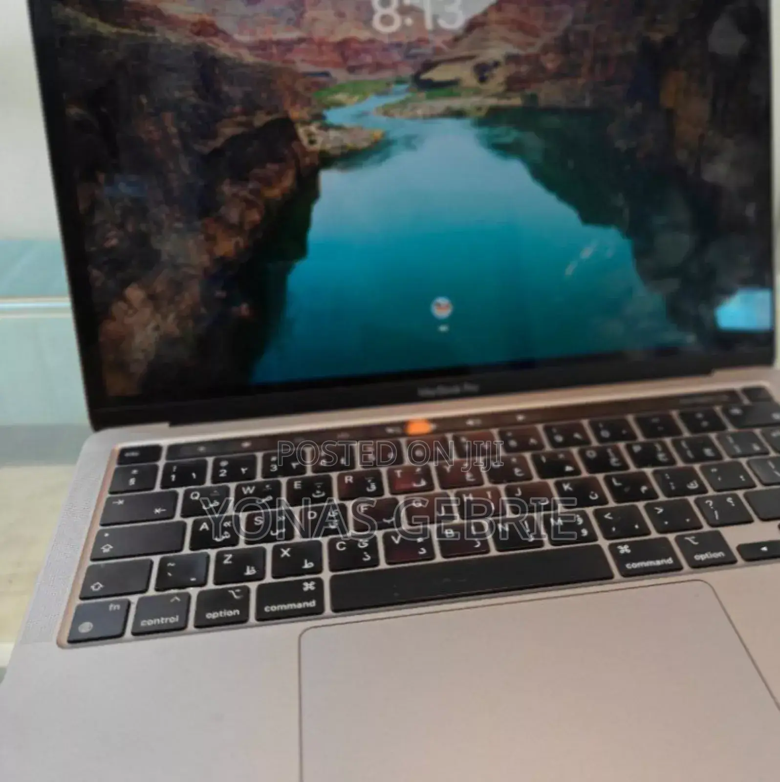 New Laptop Apple MacBook Pro 2022 M2 8GB Apple M2 SSD 256GB