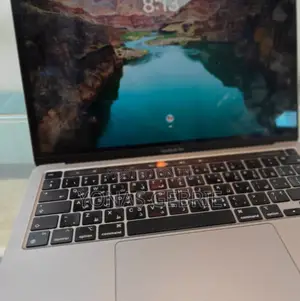 New Laptop Apple MacBook Pro 2022 M2 8GB Apple M2 SSD 256GB