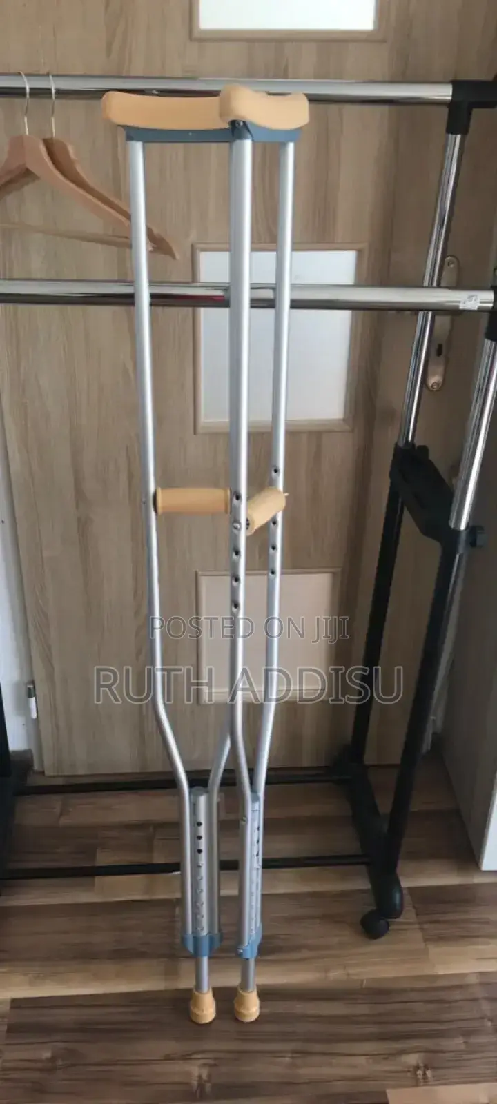 Axilla or Underarm Crutches: They Should Be Positioned