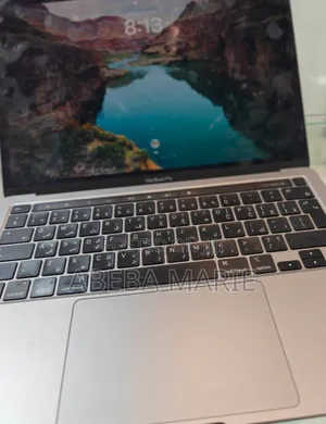 New Laptop Apple MacBook Pro 2023 M2 8GB Apple M2 SSD 256GB