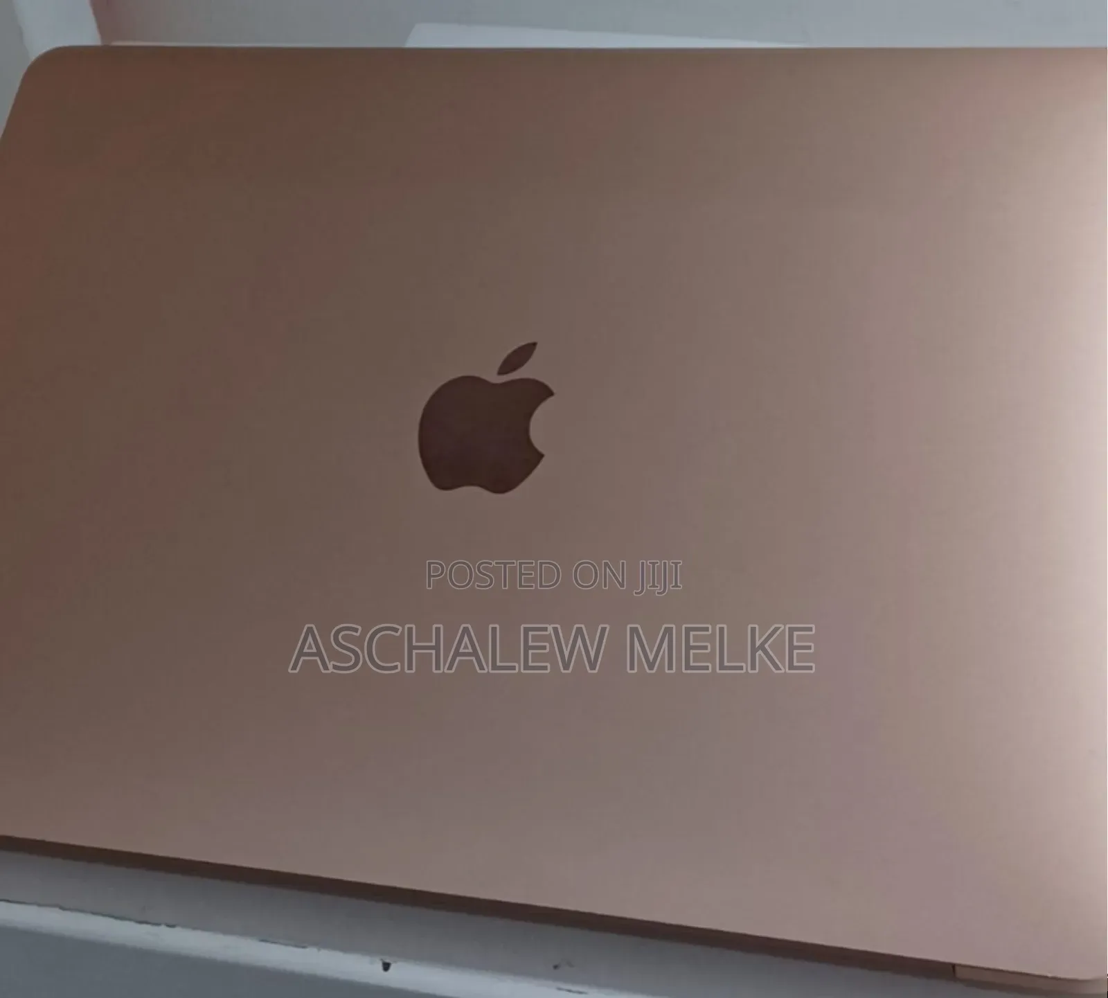 New Laptop Apple MacBook Air 2020 M1 8GB Apple M1 SSD 256GB