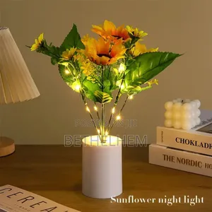 Photo - Aesthetic Sunflowers Table Lamp Desk With Led Night Light
