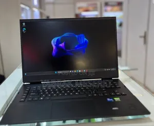 New Laptop HP Omen 17 32GB Intel Core I7 SSD 1T