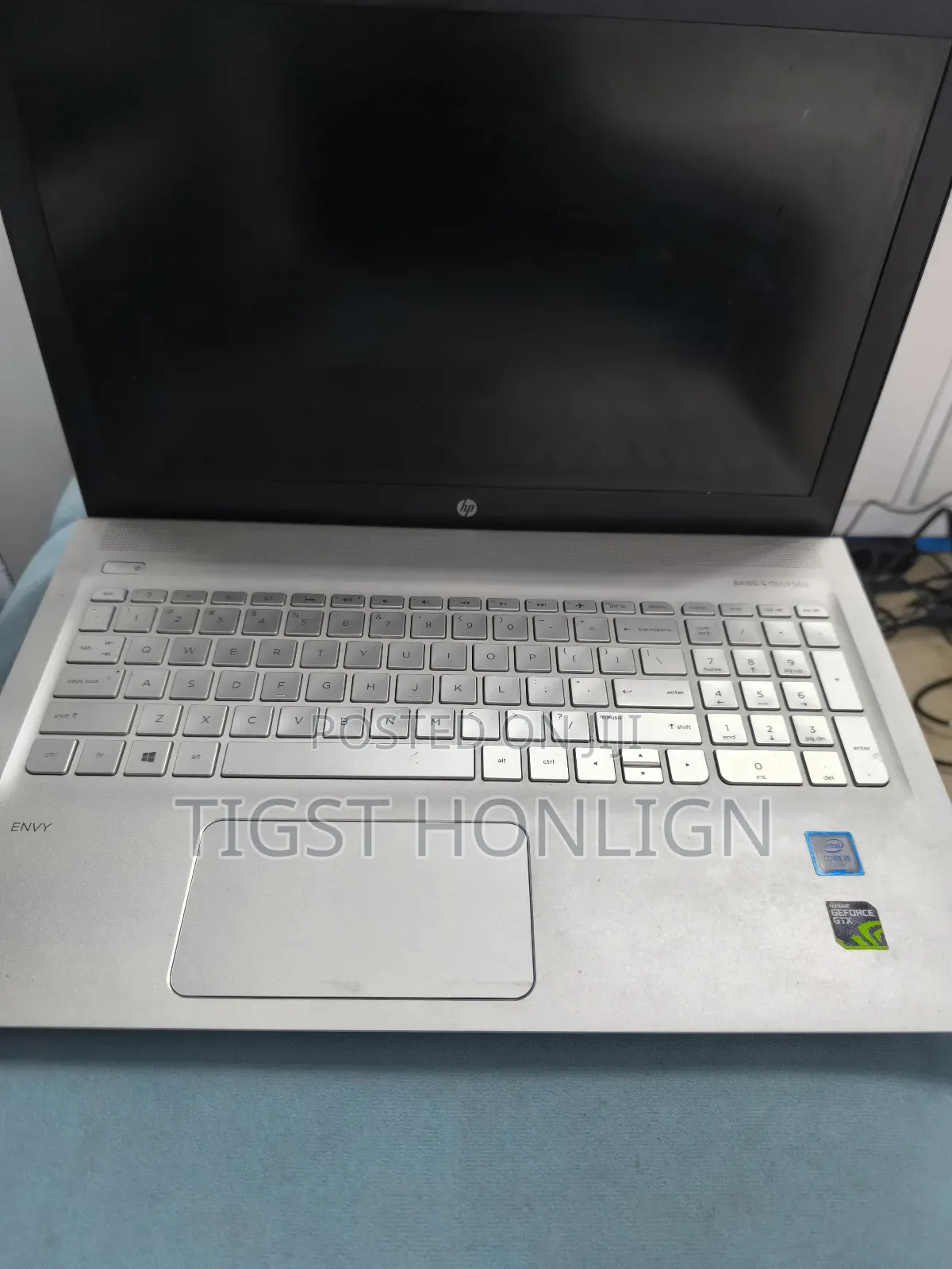 New Laptop HP Envy X360 8GB Intel Core I5 HDD+SSD 1T