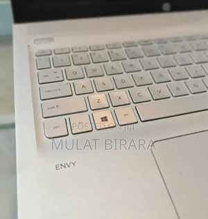 Photo - New Laptop HP Envy 13 8GB Intel Core I5 HDD+SSD 1T