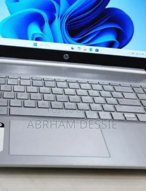 New Laptop HP Stream Notebook 8GB Intel Core I7 SSD 512GB