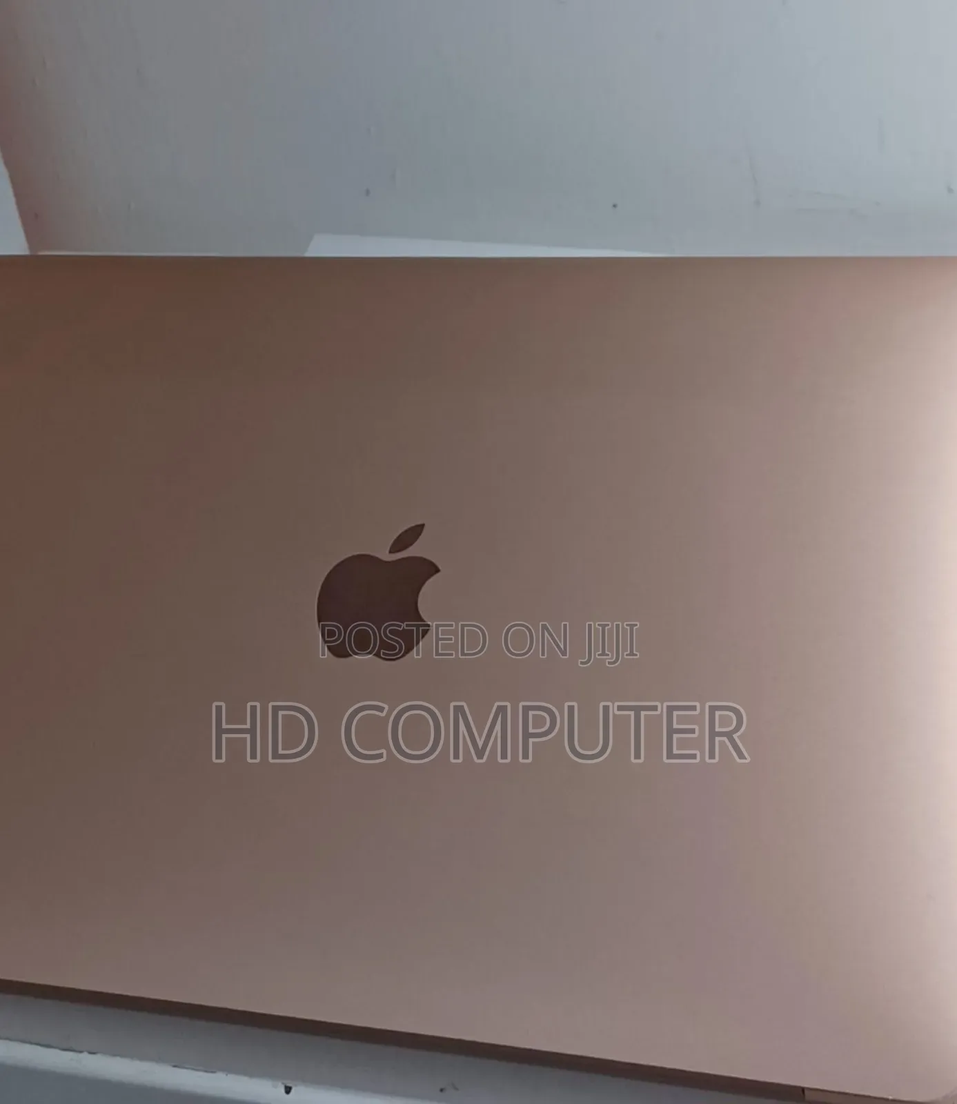 New Laptop Apple MacBook Air 2020 M1 8GB Apple M1 SSD 256GB