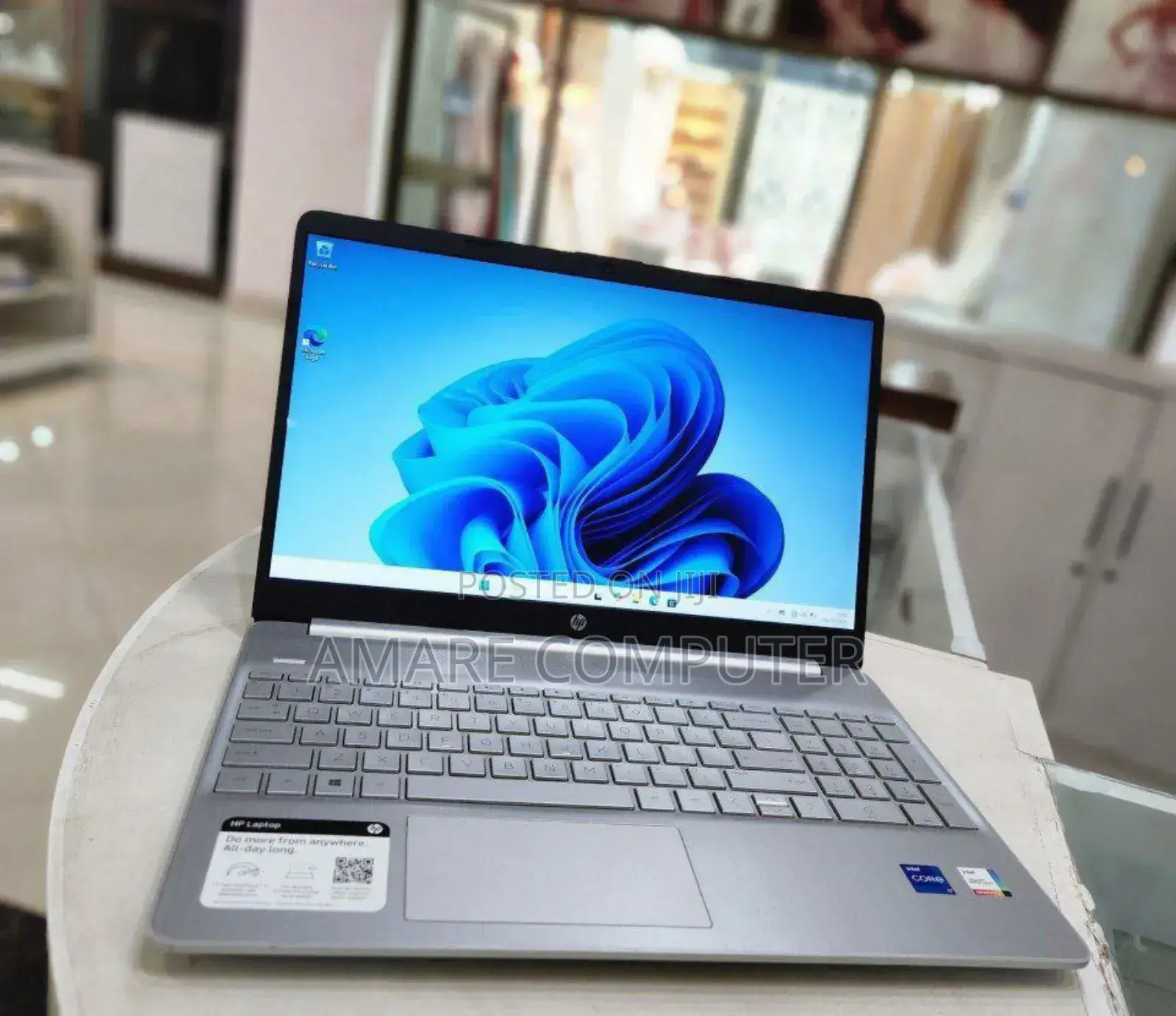 New Laptop HP Stream Notebook 8GB Intel Core I7 SSD 512GB