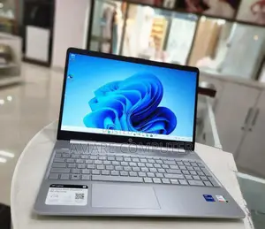 New Laptop HP Stream Notebook 8GB Intel Core I7 SSD 512GB