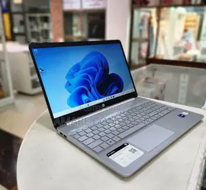 New Laptop HP Stream Notebook 8GB Intel Core I7 SSD 512GB
