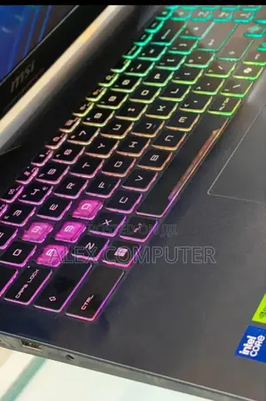 New Laptop MSI Cyborg 15 16GB Intel Core Ultra 7 SSD 1T