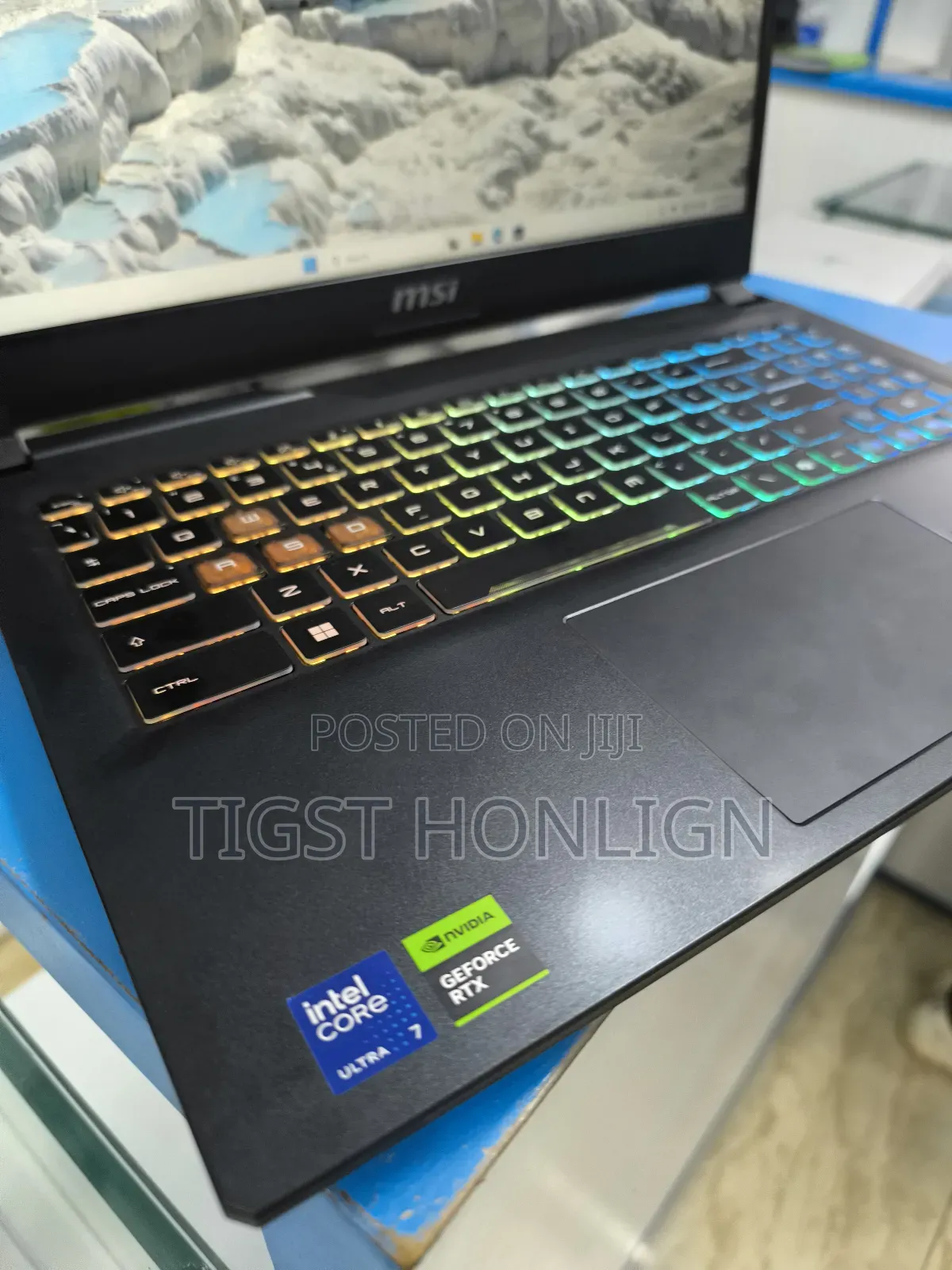 New Laptop MSI Pulse GL66 16GB Intel Core Ultra 7 SSD 1T