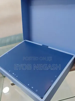 New Microsoft Surface Pro 11th Edition, a Copilot+ PC 16GB SSD 512GB