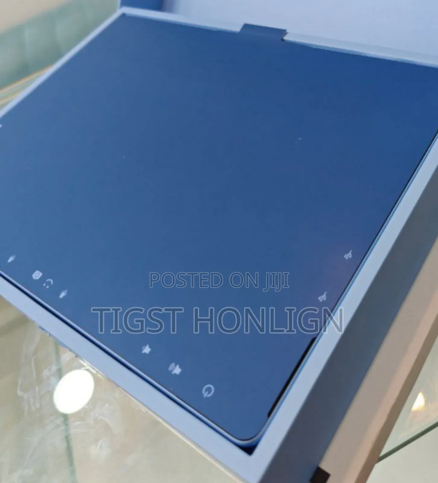 New Microsoft Surface Pro 11th Edition, a Copilot+ PC 16GB SSD 512GB