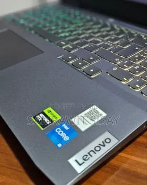 New Laptop Lenovo LOQ 15IRH8 16GB Intel Core I5 SSD 512GB