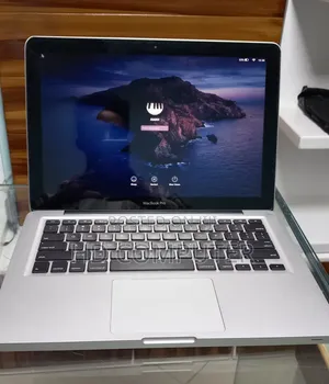 Photo - New Laptop Apple MacBook 2012 8GB Intel Core I5 HDD 500GB