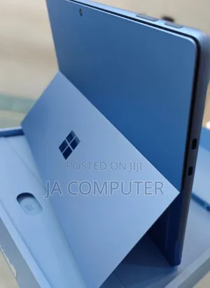 New Microsoft Surface Pro 11th Edition, a Copilot+ PC 18GB SSD 256GB
