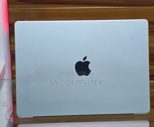 New Laptop Apple MacBook Pro 2023 M3 14-Inch 8GB Apple M3 Pro SSD 512GB