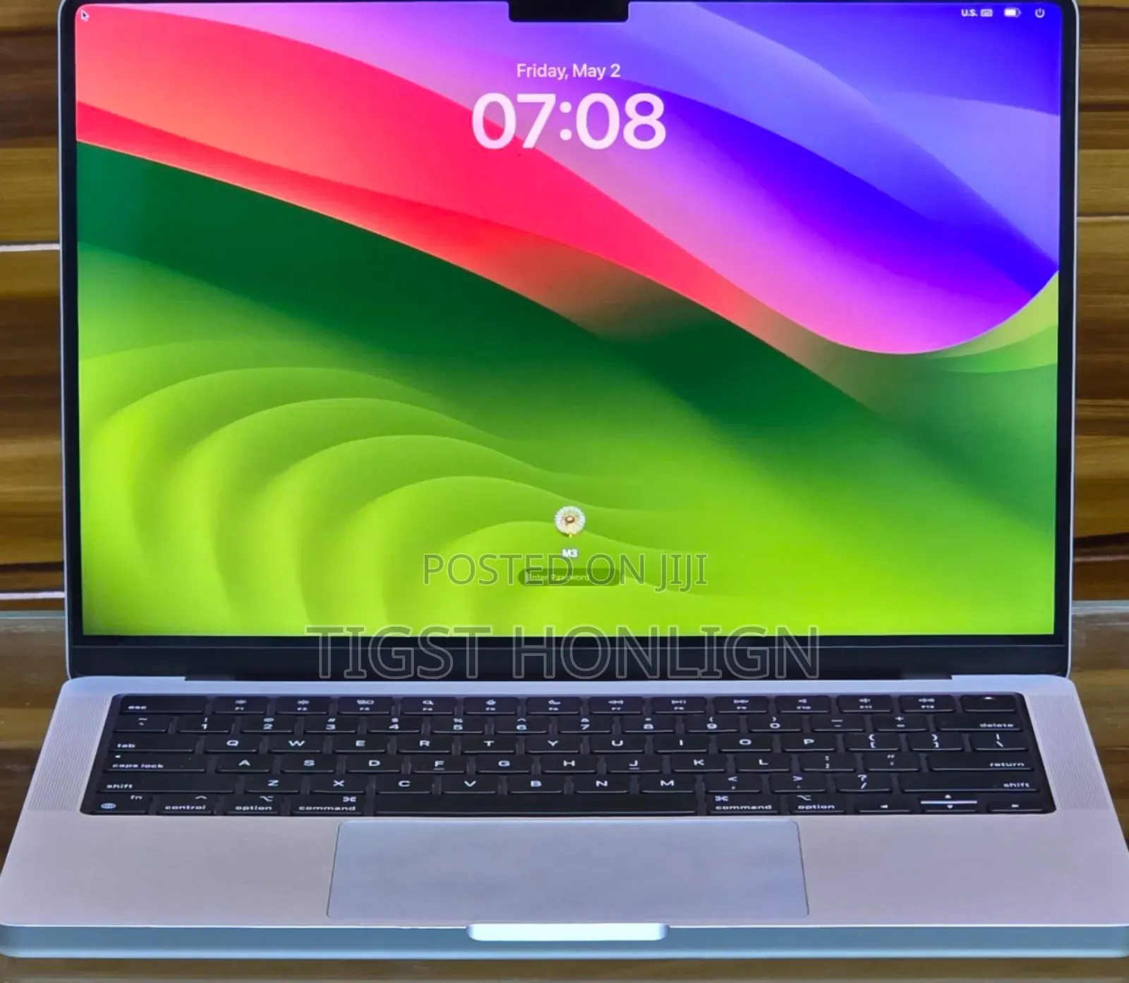 New Laptop Apple MacBook Pro 8GB Apple M3 SSD 512GB