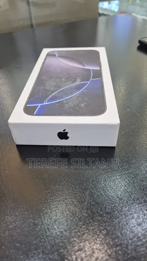 New Apple iPhone 16 Pro Max 256 GB Black