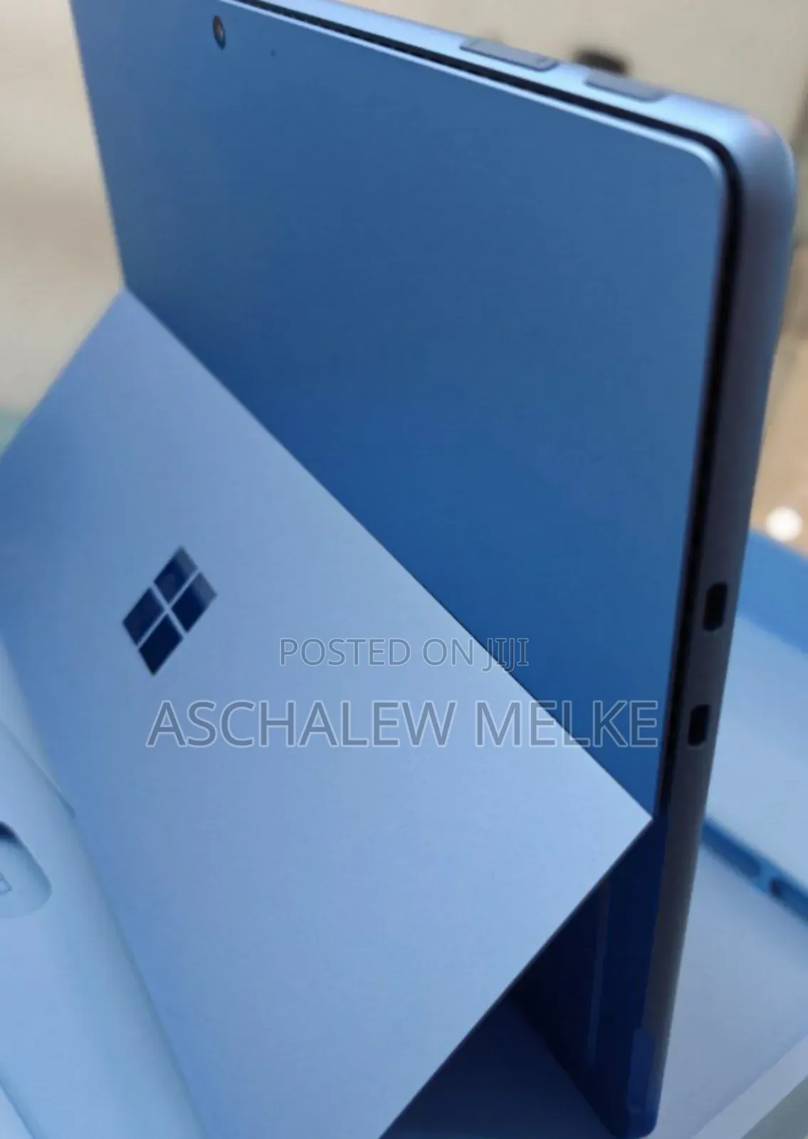 New Microsoft Surface Pro 11th Edition, a Copilot+ PC 16GB SSD 512GB