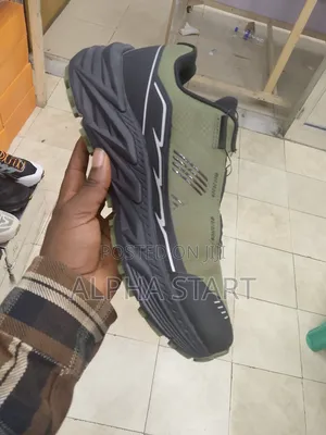 Colombia Water Proof Hater Master Quality Shoes for You