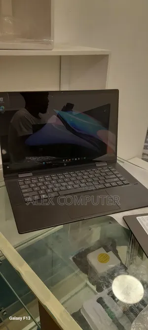 New Laptop HP Envy X360 16GB AMD Ryzen 7 SSD 512GB