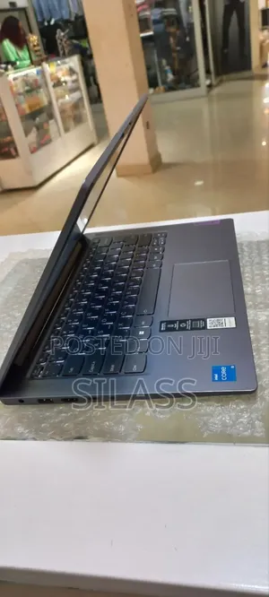 New Laptop Lenovo Ideapad 3 8GB Intel Core I5 SSD 512GB