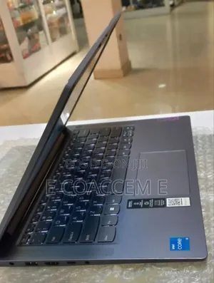 New Laptop Lenovo 8GB Intel Core I5 SSD 512GB