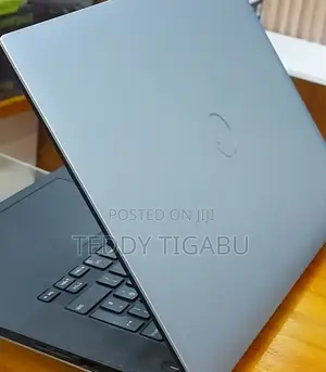 Photo - New Laptop Dell XPS 15 16GB Intel Core I7 SSD 512GB