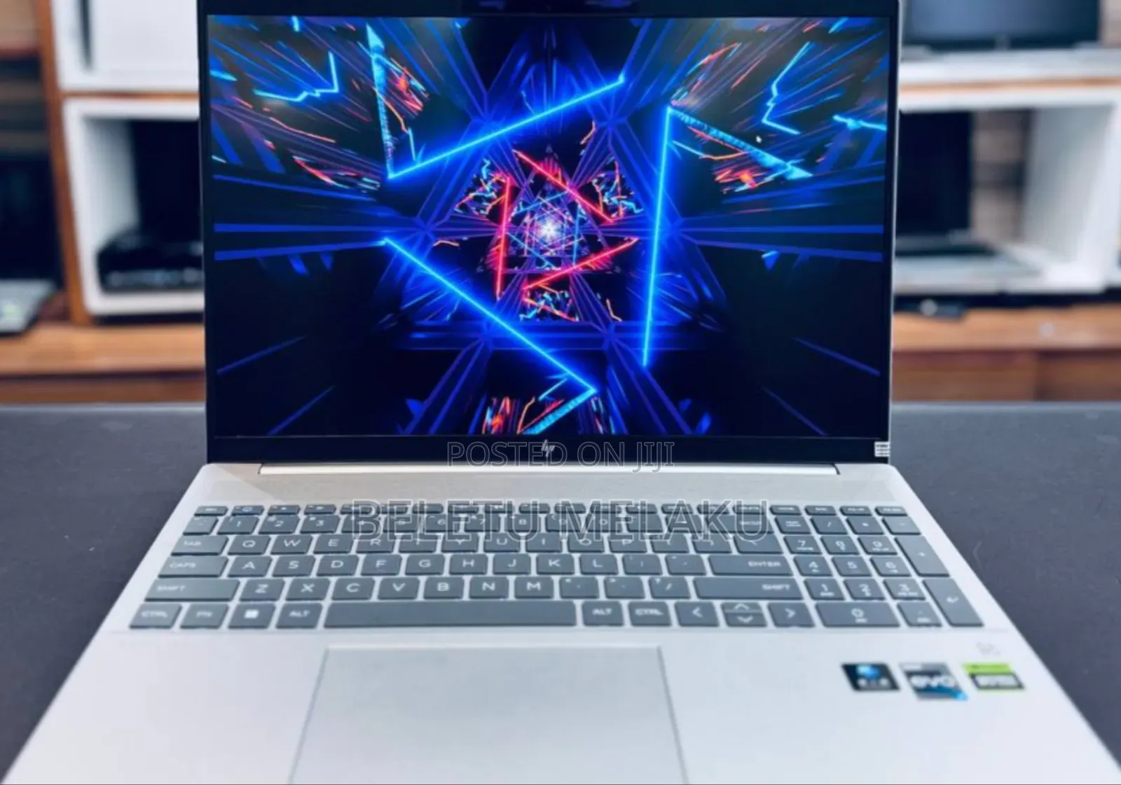 New Laptop HP Pavilion 17 16GB Intel Core I7 SSD 1T