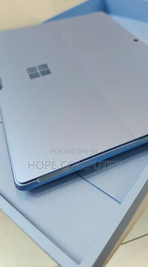 New Microsoft Surface Pro 11th Edition, a Copilot+ PC 16GB SSD 512GB