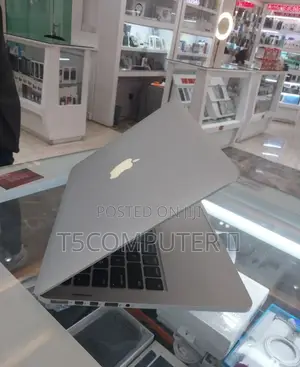 New Laptop Apple MacBook 2010 16GB Intel Core i5 SSD 512GB