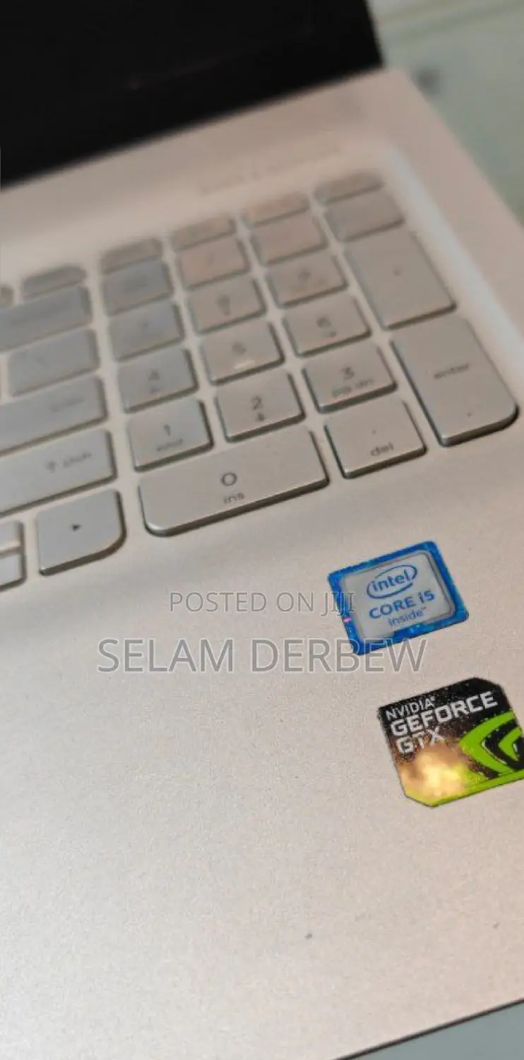 New Laptop HP Envy 6 8GB Intel Core I5 HDD+SSD 1T