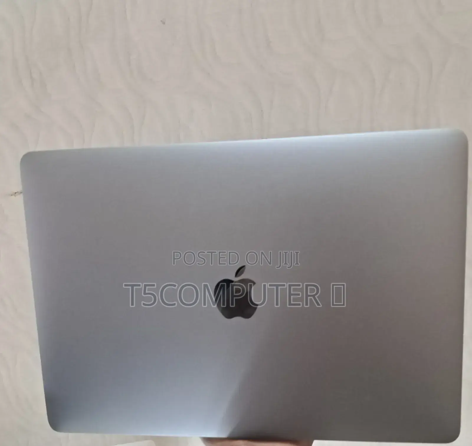 New Laptop Apple MacBook Pro 2017 16GB Intel Core I5 SSD 256GB
