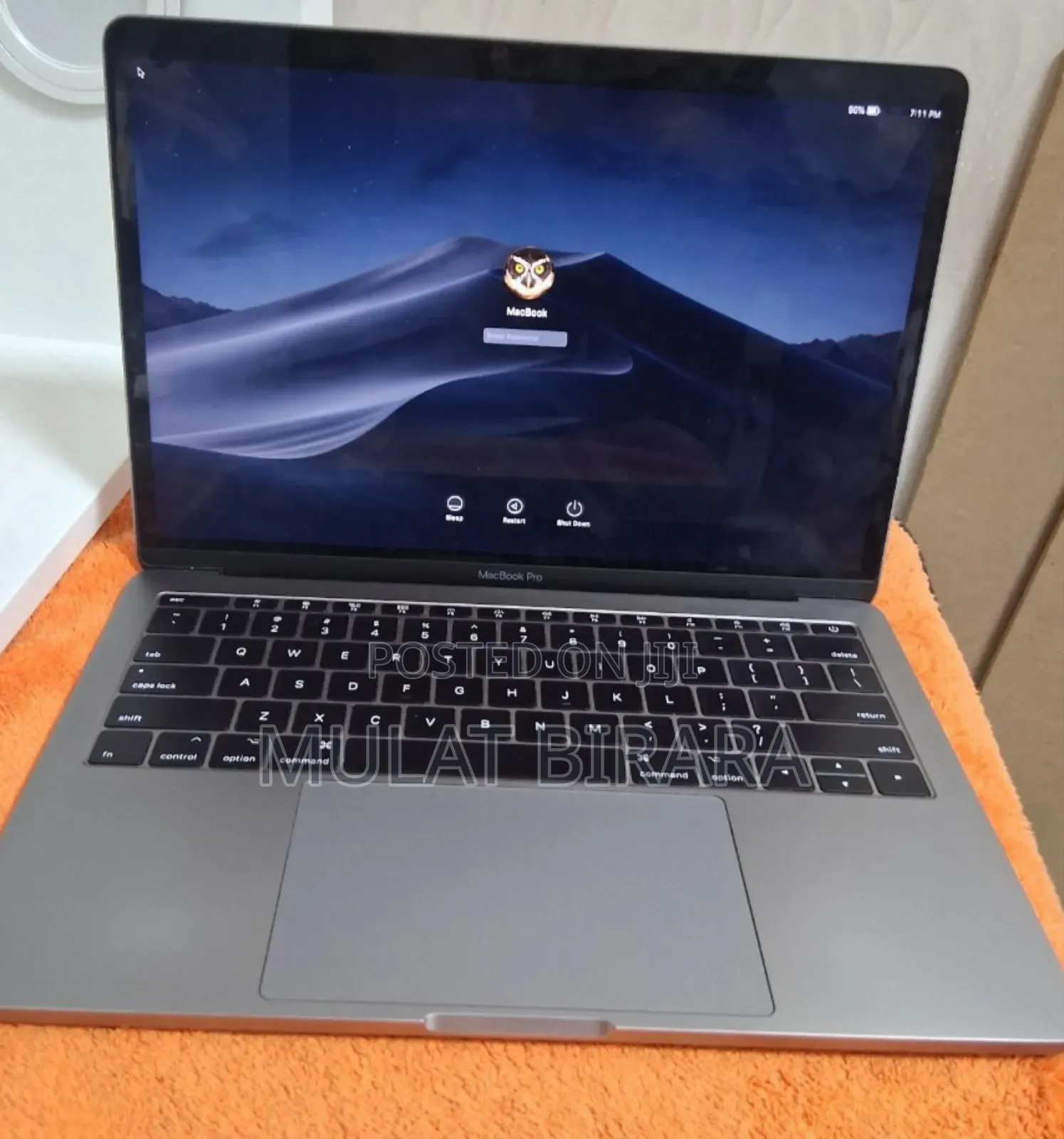 New Laptop Apple MacBook Pro 2017 16GB Intel Core I5 SSD 256GB