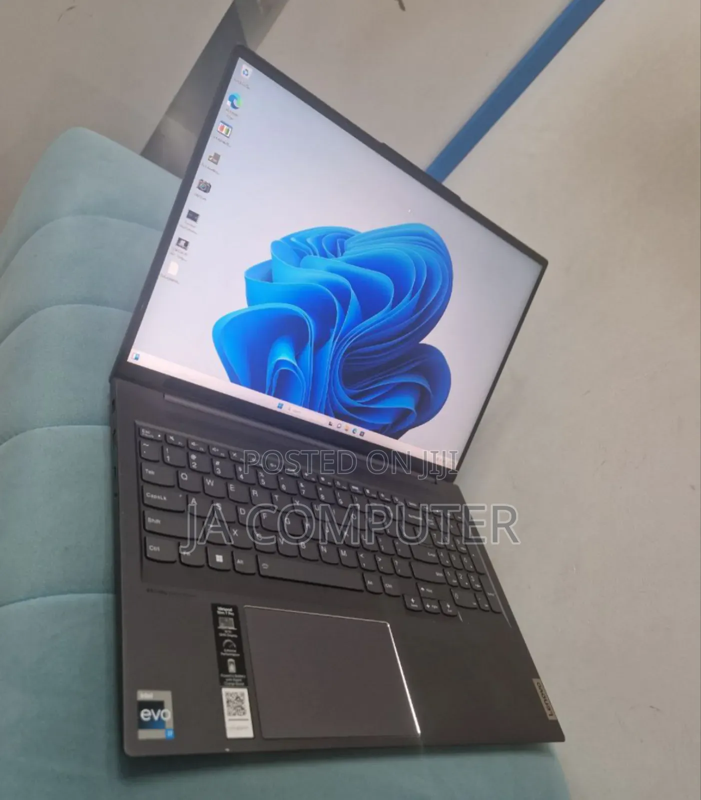 New Laptop Lenovo 32GB Intel Core I7 SSD 1T