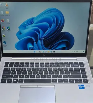 Photo - New Laptop HP EliteBook 840 12GB Intel Core I5 SSD 256GB