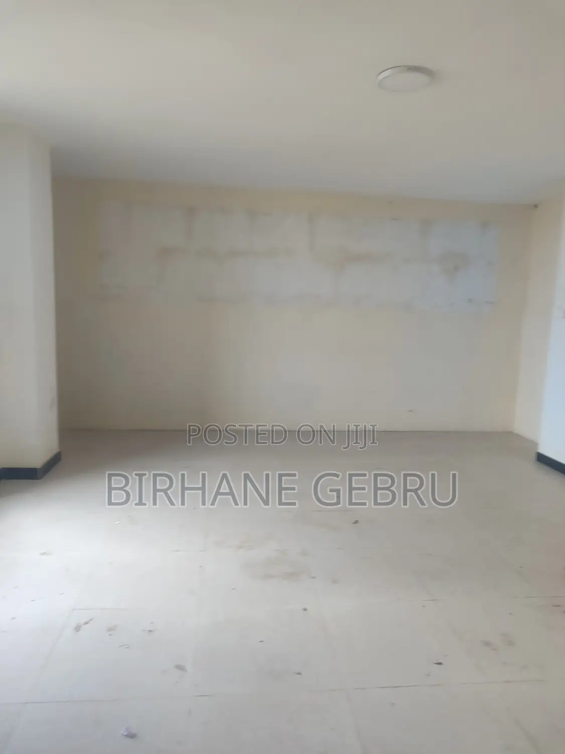 Complex Apartiment Rent for Spa Training, Insurance and Othe