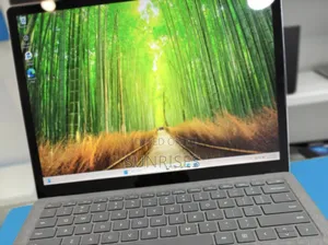New Laptop Microsoft Surface 16GB Intel Core I7 SSD 512GB