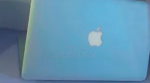 New Laptop Apple MacBook Air 2013 4GB Intel Core I5 SSD 256GB